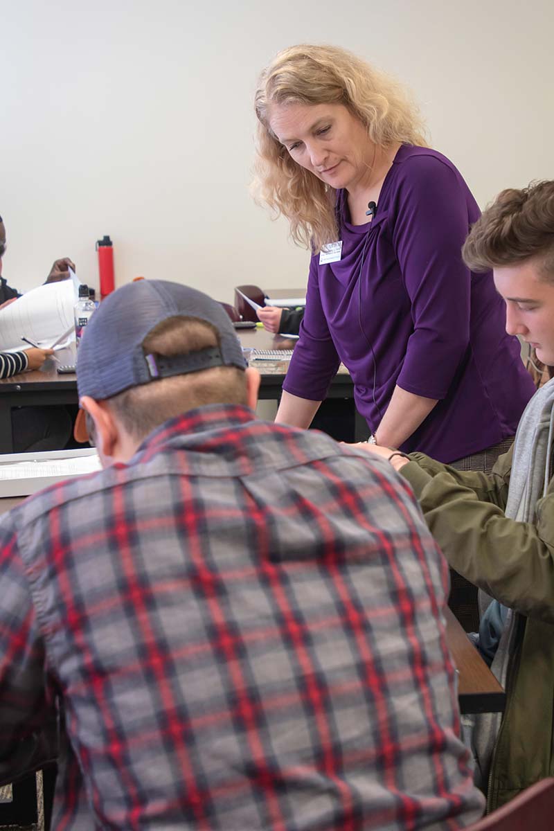Accounting Instructor Teaching
