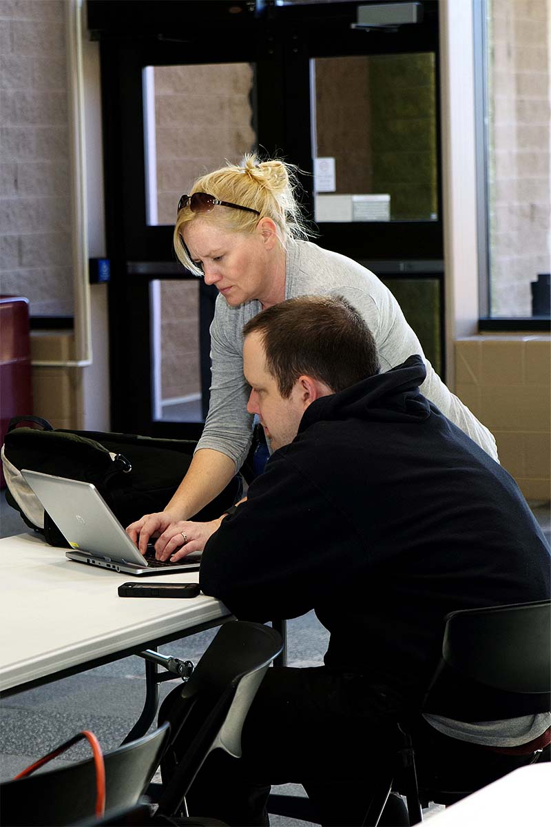 cyber students working together