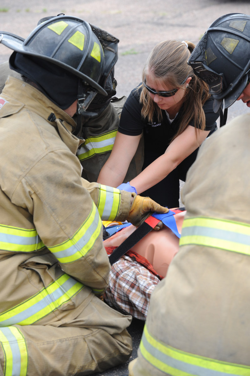 students practicing emergency scenario