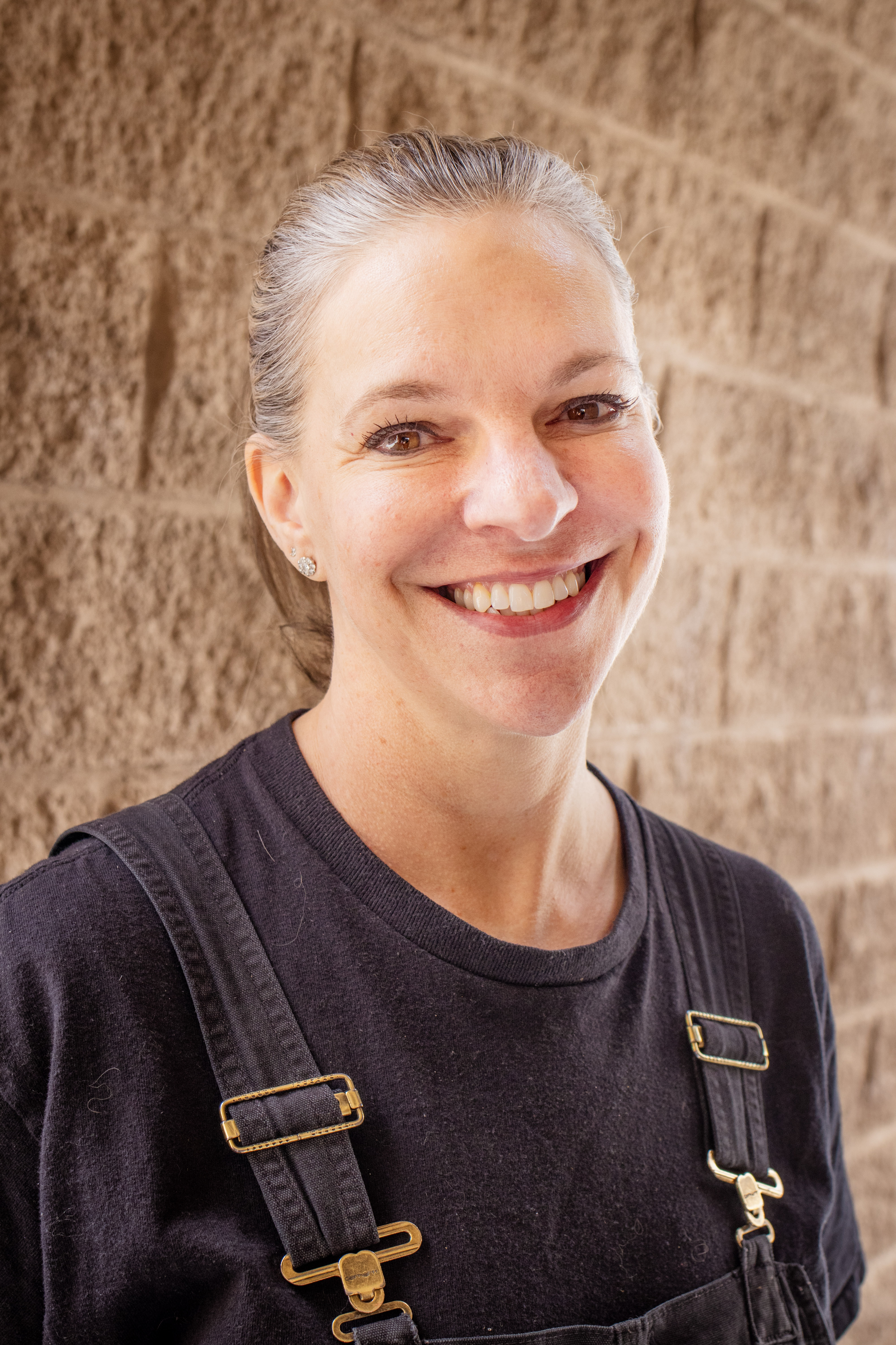 kara cartwright headshot