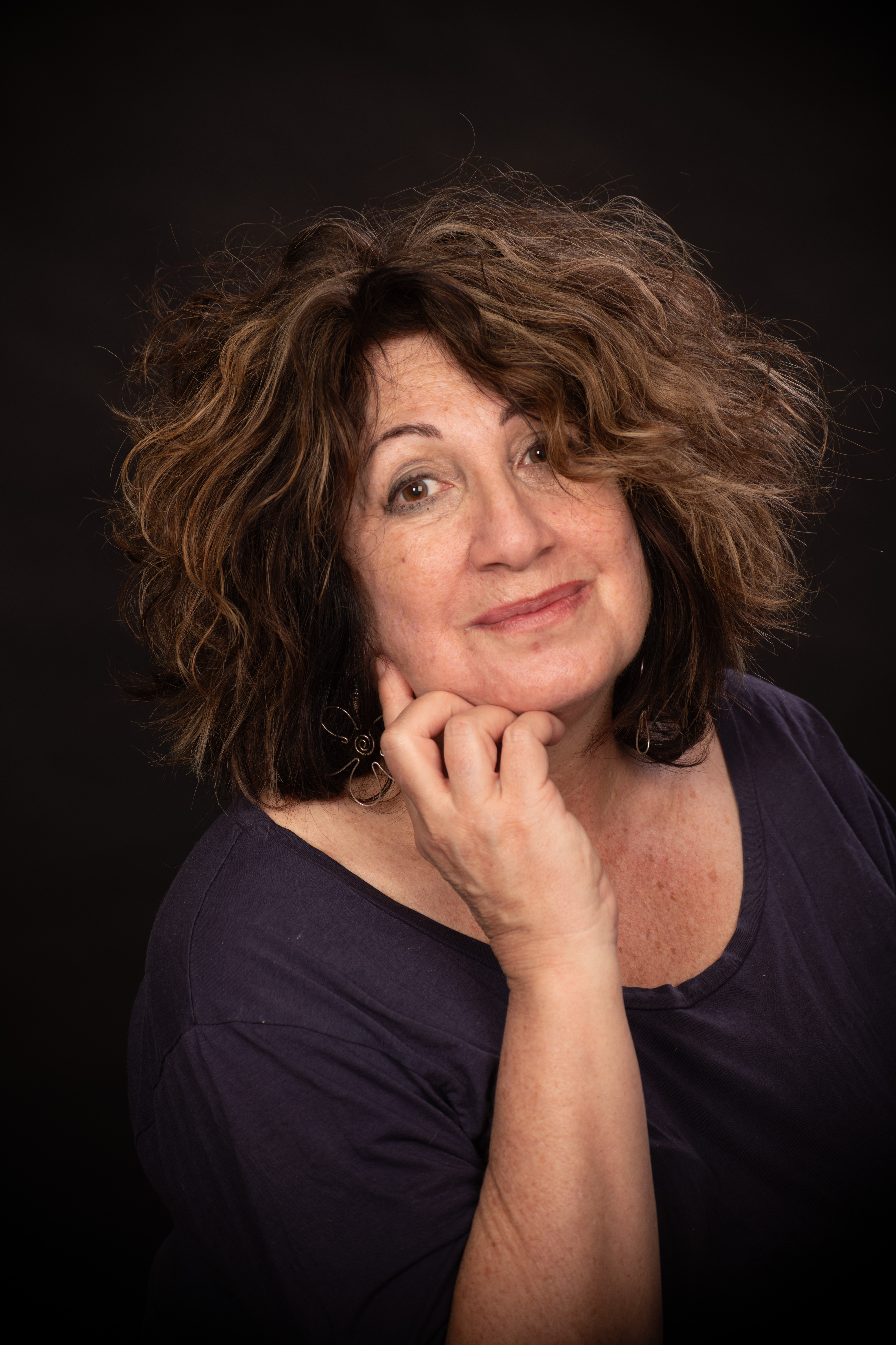 Laura BenAmots Headshot