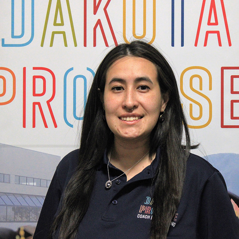 Dakota Coach Yajanetsy Ruano